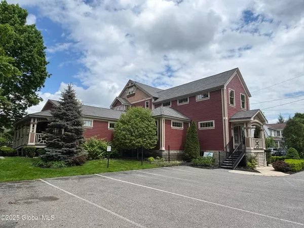 Saratoga Springs, NY 12866-1024,228 Church St