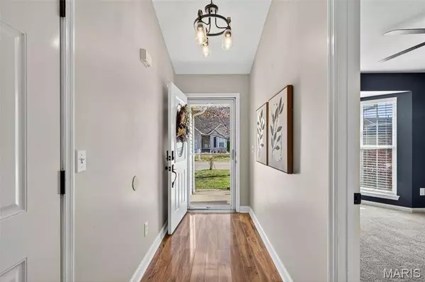 531 Indian Lake DR, Wright City, MO 63390