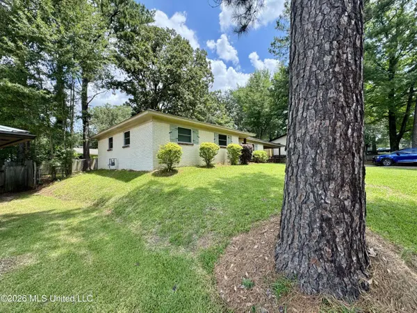 2478 Napoleon Avenue, Pearl, MS 39208