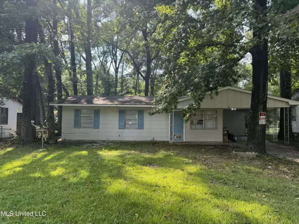 2759 Brookwood Drive, Jackson, MS 39212