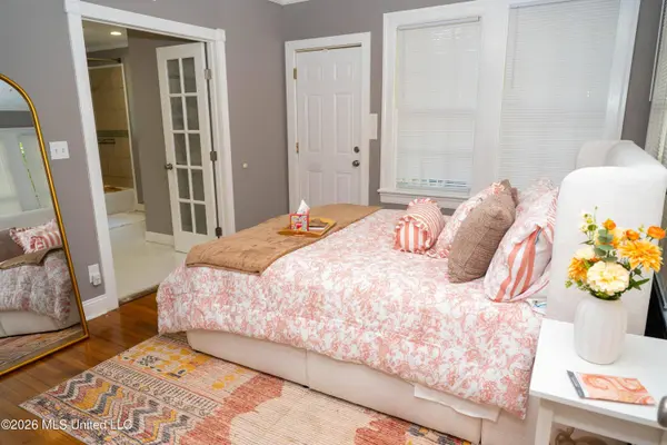 4091 Pine Hill Drive, Jackson, MS 39206