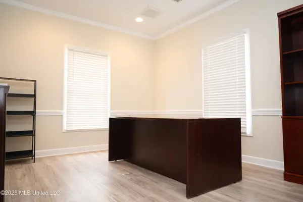 4680 Mcwillie Drive, Jackson, MS 39206