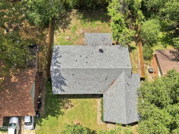 173 Thousand Oaks Circle, Jackson, MS 39212