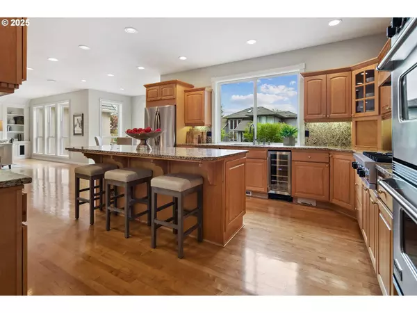 2835 NW LACAMAS DR, Camas, WA 98607