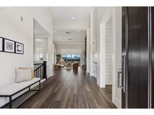 5360 NW 18TH AVE, Camas, WA 98607