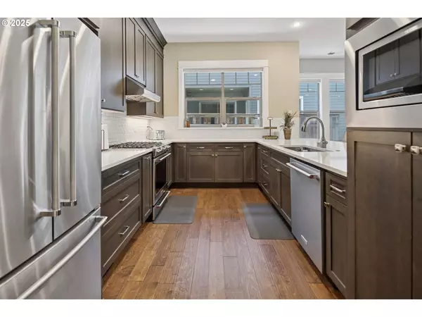 3955 NW 75TH AVE, Camas, WA 98607