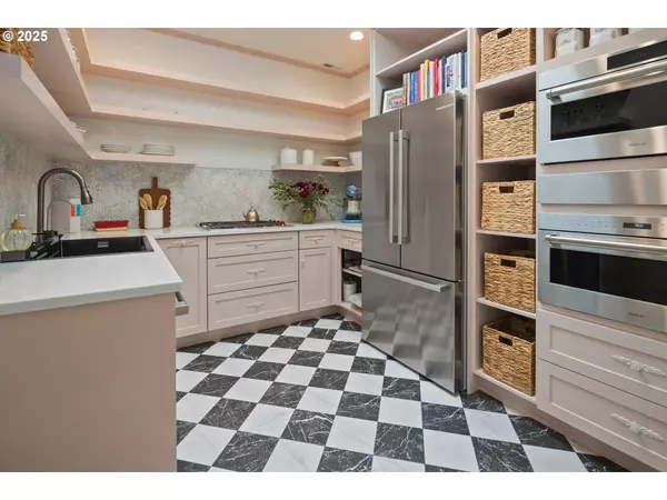 715 SE SHERLEY CT, Vancouver, WA 98664