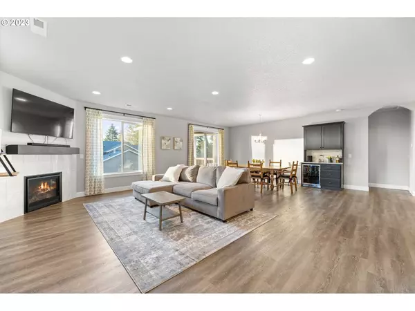 14314 NE 23RD CT, Vancouver, WA 98686