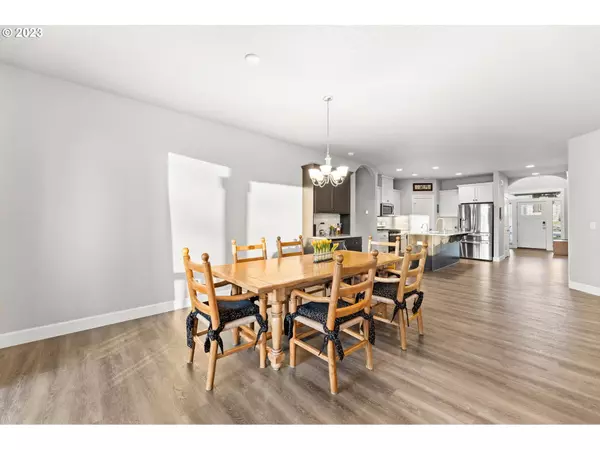 14314 NE 23RD CT, Vancouver, WA 98686