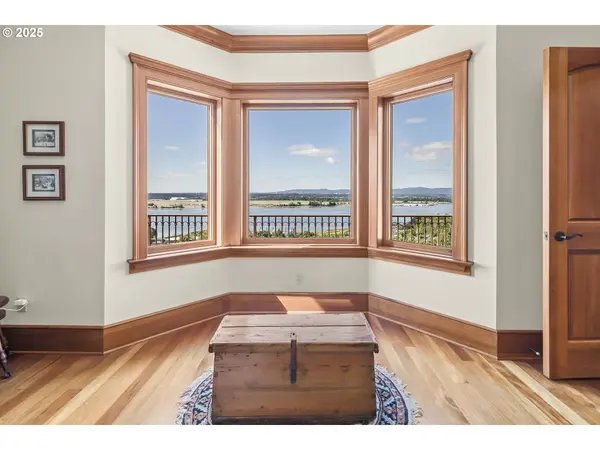 5905 BUENA VISTA DR, Vancouver, WA 98661