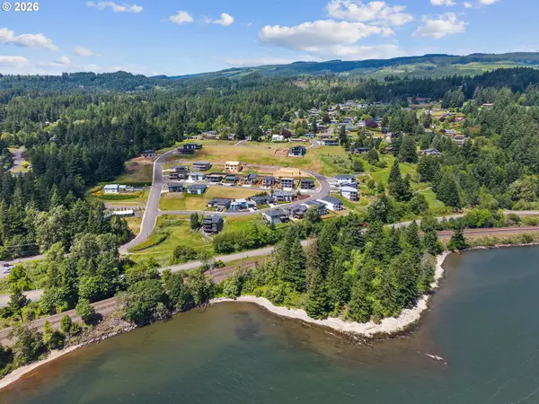 200 Lower Basso CIR, Stevenson, WA 98648