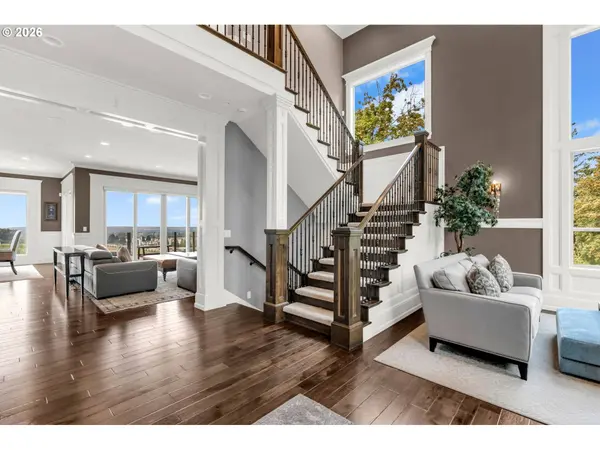 2219 NW KLICKITAT ST, Camas, WA 98607