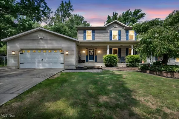 1376 Evelyn LN, Akron, OH 44306