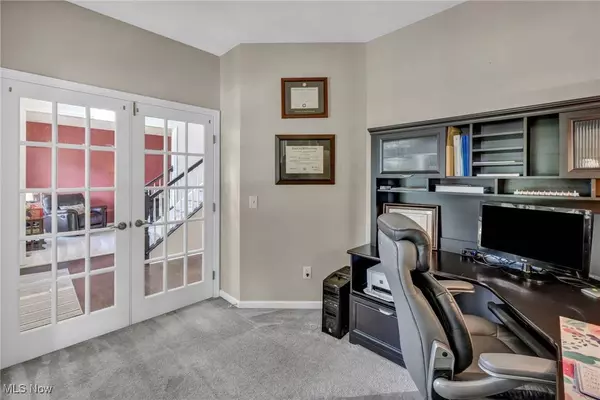 3373 Stillwater DR, Medina, OH 44256