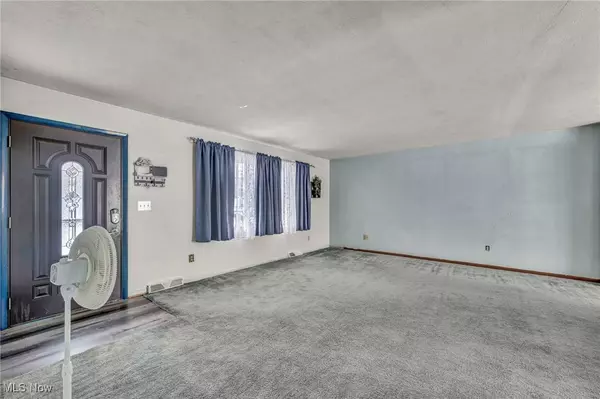 115 Briarleigh DR, Brunswick, OH 44212