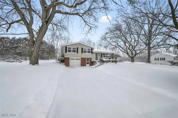 6739 Mcvay DR, Westfield Center, OH 44251
