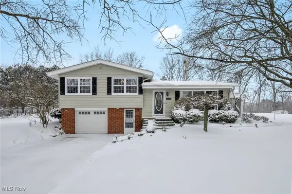 6739 Mcvay DR, Westfield Center, OH 44251