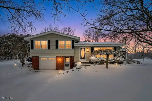 6739 Mcvay DR, Westfield Center, OH 44251