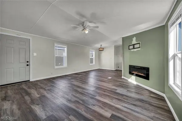 120 Sunset DR #31, Lodi, OH 44254