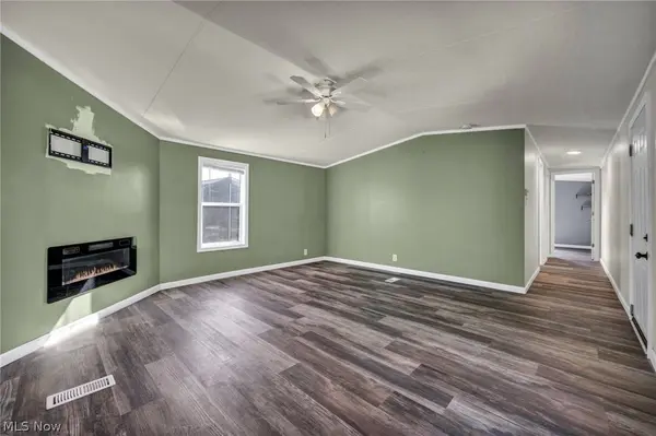 120 Sunset DR #31, Lodi, OH 44254