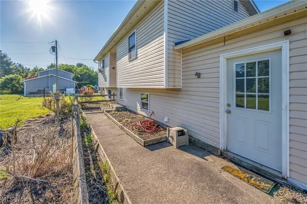 3810 Good RD, Seville, OH 44273