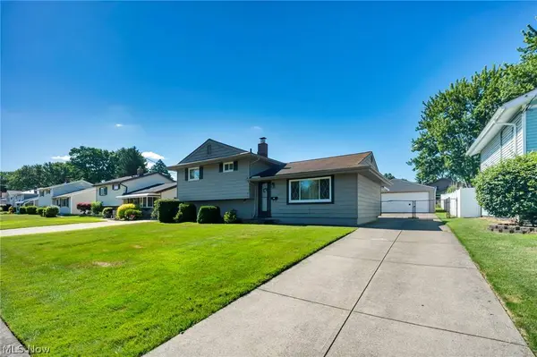 14121 Donald DR, Brook Park, OH 44142