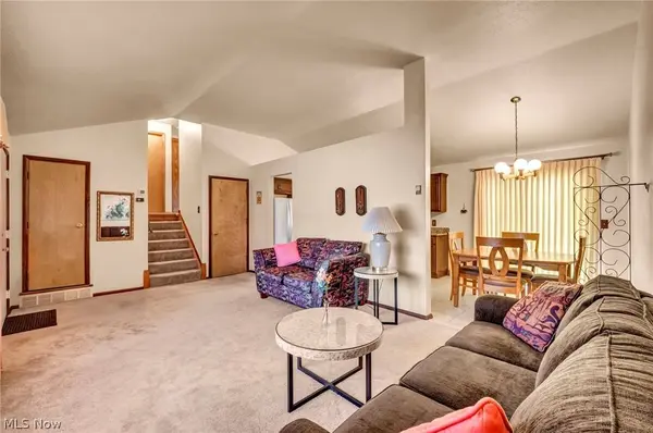 14121 Donald DR, Brook Park, OH 44142