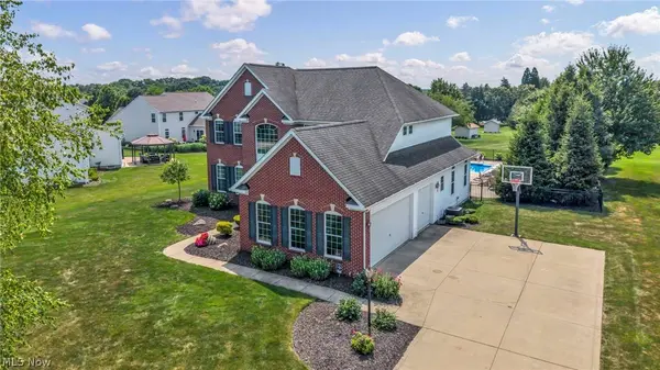 4111 Appleridge LN, Richfield, OH 44286
