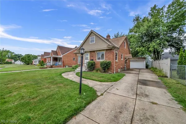 6284 Holburn RD, Parma, OH 44129