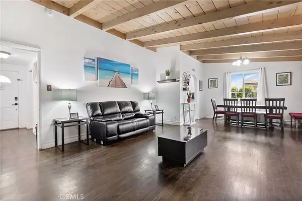 8626 Marklein, North Hills, CA 91343