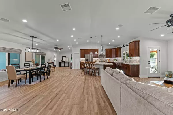 7336 N 181ST Avenue, Waddell, AZ 85355