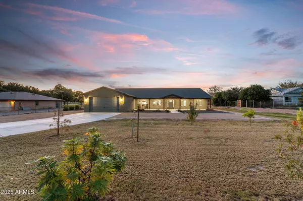 7336 N 181ST Avenue, Waddell, AZ 85355