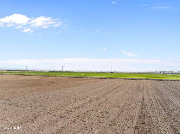 712 S Dean Road #2, Buckeye, AZ 85326