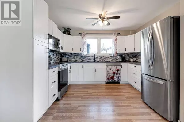 3122 Leo Avenue, Val Caron, ON P3N1B7