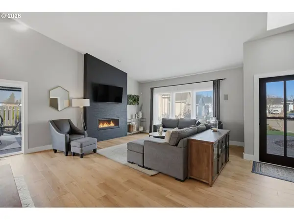 20165 SPYGLASS CT, Oregon City, OR 97045