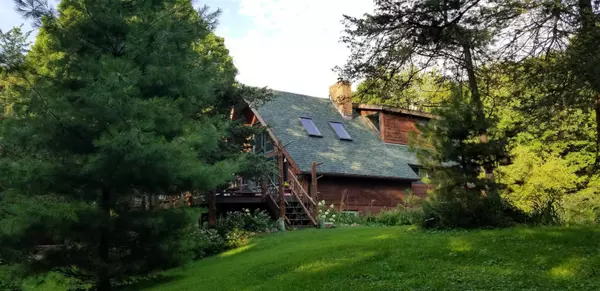 E12780A Clingmans Road, Baraboo, WI 53913