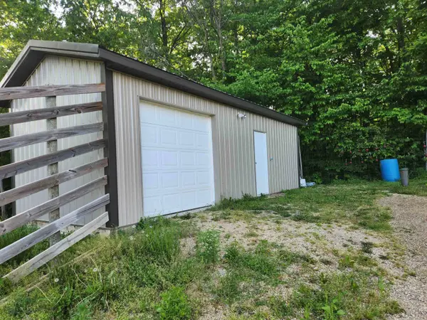 16318 E County Road V Road, Hillsboro, WI 54634-3226