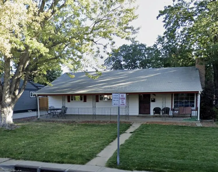 4300 E Utah Pl, Denver, CO 80222-4425