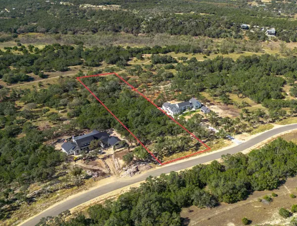 1962 Paradise PKWY, Canyon Lake, TX 78133