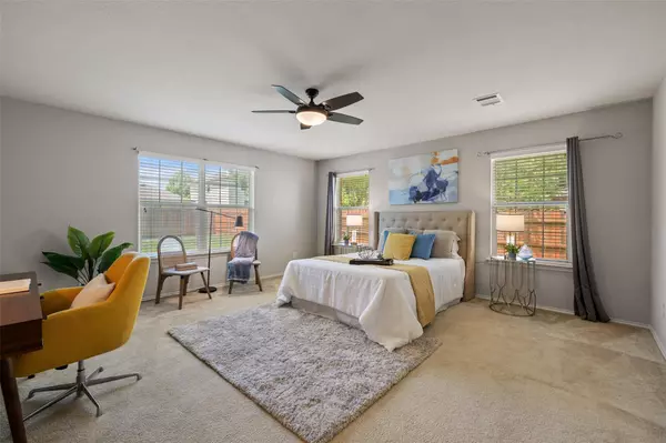 517 Castebar DR, Round Rock, TX 78664