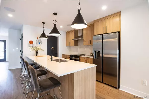 3285 Lawrence ST, Denver, CO 80205