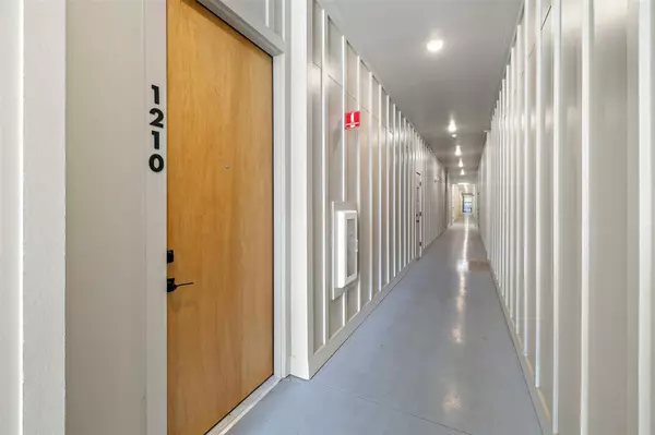 1811 Webberville RD #1305, Austin, TX 78721