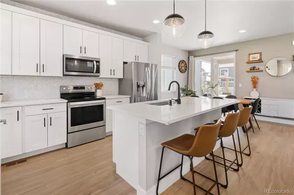 6225 Sweetbriar CT, Castle Pines, CO 80108