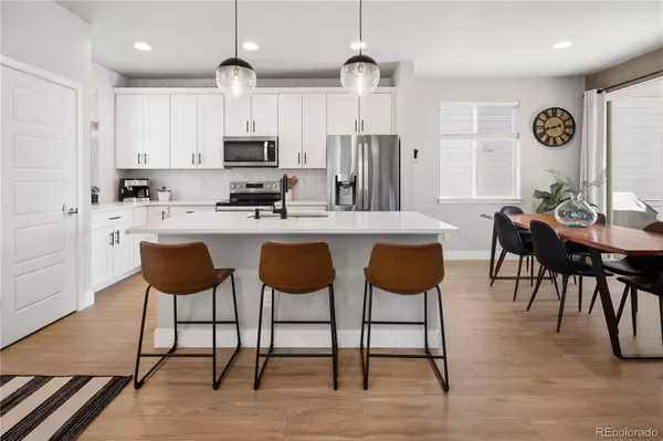 6225 Sweetbriar CT, Castle Pines, CO 80108