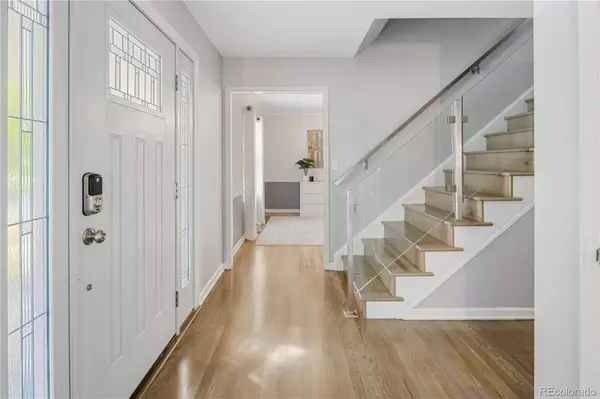 5807 E Long PL, Centennial, CO 80112