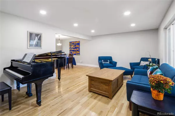 2146 S Yarrow ST, Lakewood, CO 80227