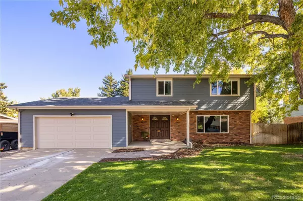 2146 S Yarrow ST, Lakewood, CO 80227
