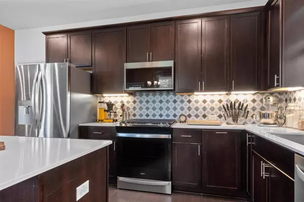 6809 Ellsworth WALK, Austin, TX 78724