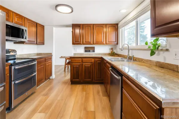 10175 W Hawaii PL, Lakewood, CO 80232