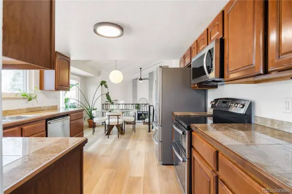 10175 W Hawaii PL, Lakewood, CO 80232